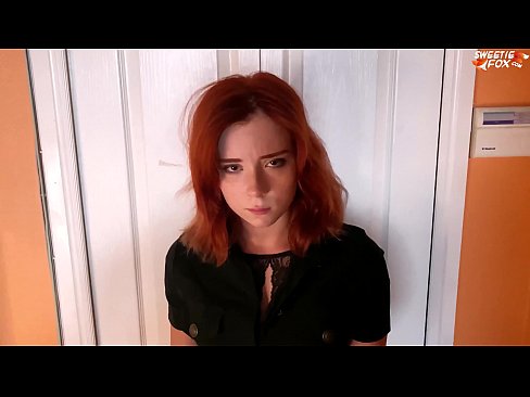 ❤️ A Guardia di Sicurezza hà punitu una bella donna per un tacchettu - Cum in bocca ️❌ Super sex à co.passionateembracespotlight.ru ❌❤